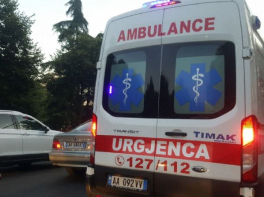 Dyshohet se konsumoi lëndë herbicide bujqësore, 16-vjeçarja përfundon në spital