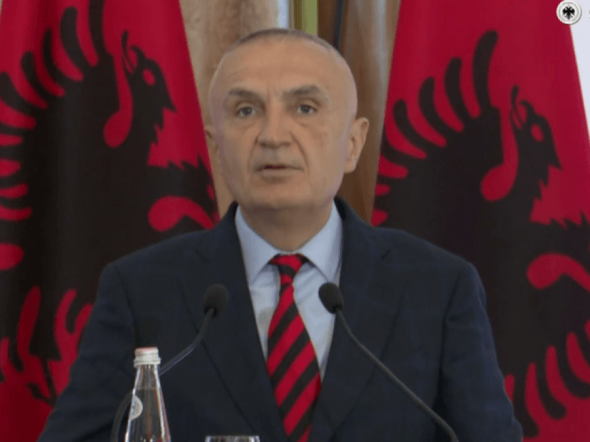 Dita e Infermierëve, Presidenti: Sot u jemi mirënjohës për kujdesin e dëshmuar