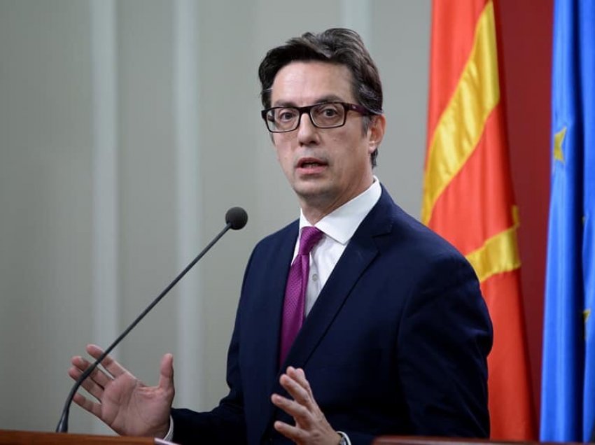 Presidenti Pendarovski në lëvizje! “Ligji i ri për legalizim, sulm ndaj sistemit”