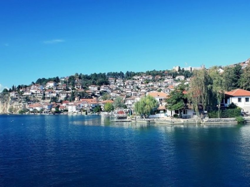 Sezoni turistik në Maqedoni, me kuponë të ndryshëm