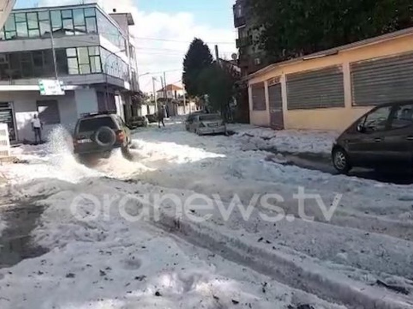 Breshëri i pazakontë në Shkodër zbardhi qytetin, ja si e shpjegojnë meteorologët