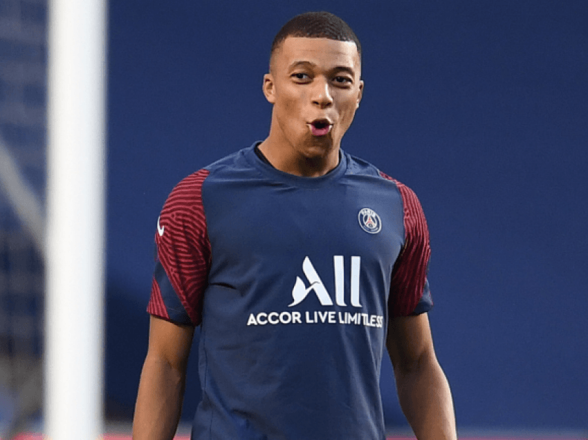 PSG pret një përgjigje nga Kylian Mbappe