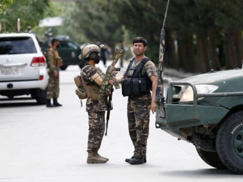 Shpërthim në xhami gjatë lutjeve të së premtes, 12 të vrarë në Afganistan