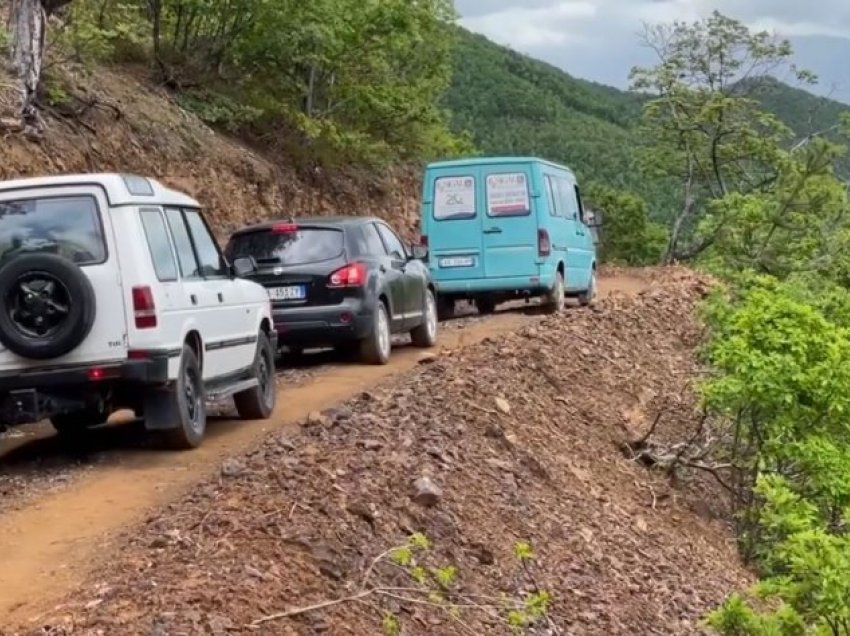 Rruga Rrëshen –Kurbnesh s’u ndërtua as në 3 D, shpopullimi plaga që nuk gjen kurim