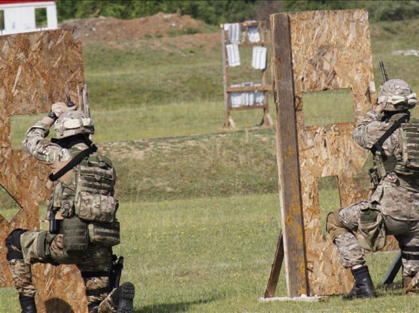 Mali i Zi për shkak krizës dhe restrikcioneve në buxhet nuk dërgon togun e këmbësorisë në mision ushtarak në Kosovë