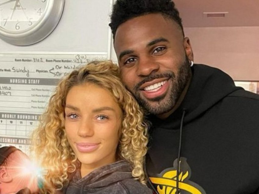 Jason Derulo bëhet baba për herë të parë