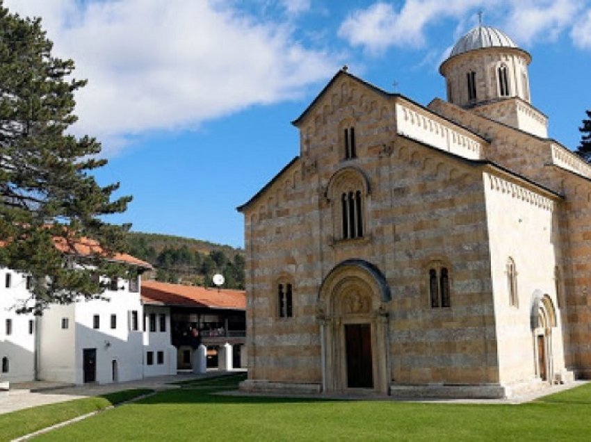 Juristi Muhamet Kelmendit: S’ka rrugë tjetër, ose kthimi i pronave te pronarët, ose çështja e Manastirit të durohet në Strasburg