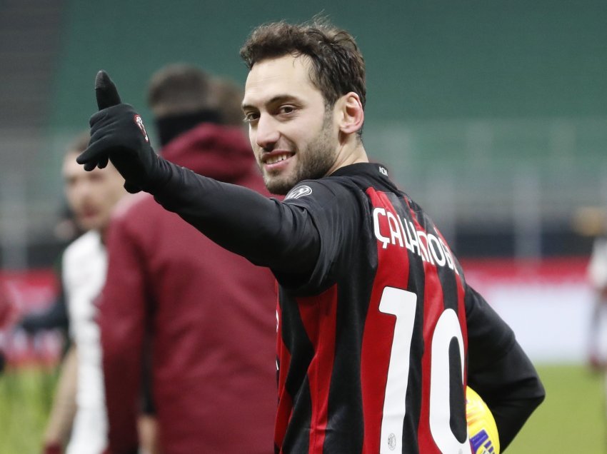 Calhanoglu mund të marrë një vendim të papritur në karrierën e tij