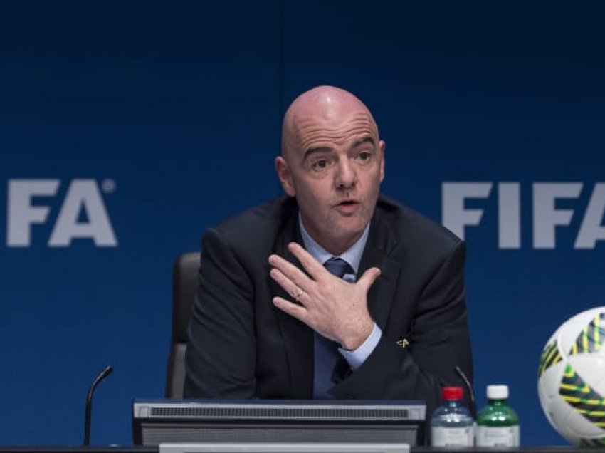 Infantino mohon përfshirjen e tij