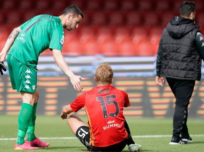 Ndeshja pas rënies nga liga, klubi i Serie A detyron lojtarët të udhëtojnë 12 orë me autobus