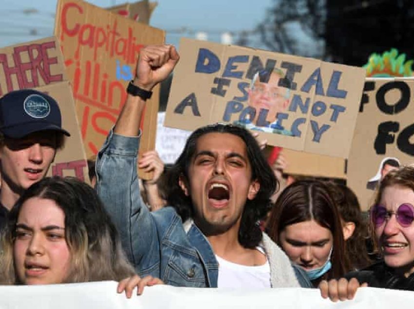 Studentët australianë protestojnë për klimën