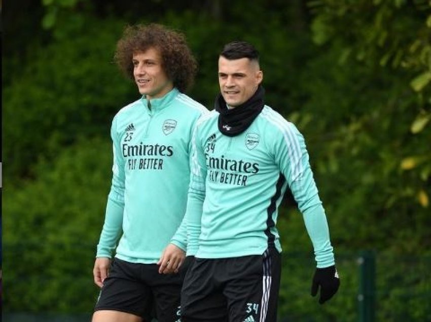 Largimi i David Luiz nga Arsenali, Xhaka ka një mesazh për të