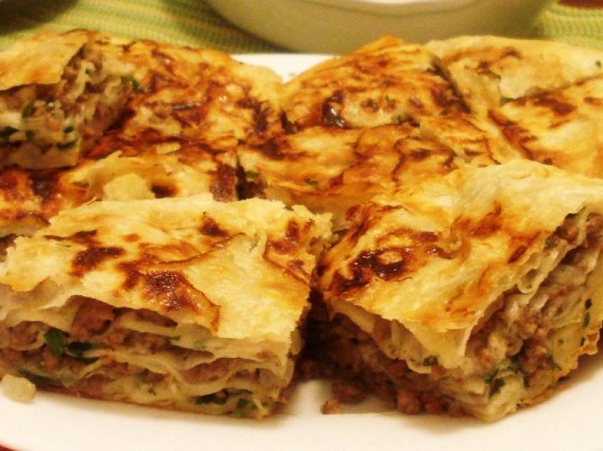 Pite e shpejtë me mish të grirë – Receta e ditës