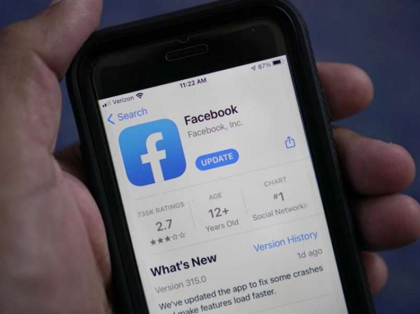 Facebook nuk do t’i fshijë përmbajtjet se COVID-19 është krijuar nga njeriu