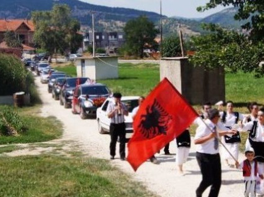 Lajm i mirë për gastronomët dhe dasmorët: Qeveria vendos për zgjatjen e orarit e dasmave 