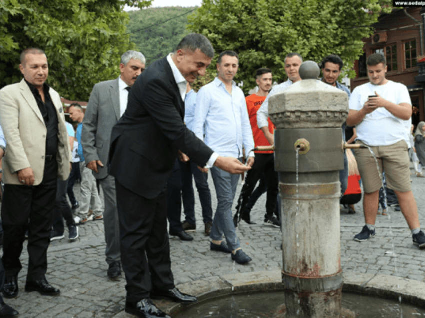 “Atje më duan shumë njerëz”, mafiozi turk flet rreth qëndrimit në Kosovë dhe deportimit të tij