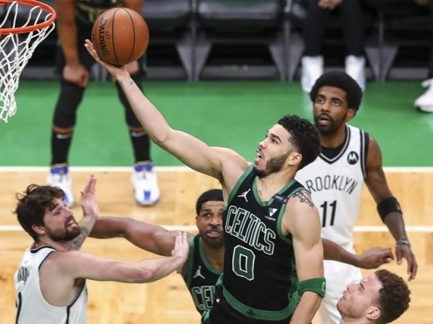 Tatum mposht i vetëm Brooklynin