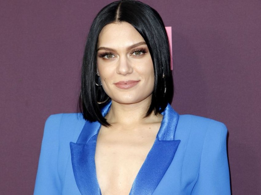 Jessie J: Pjesa më e vështirë e të qenurit artist është se duhet të hapësh plagët për të shëruar njerëzit