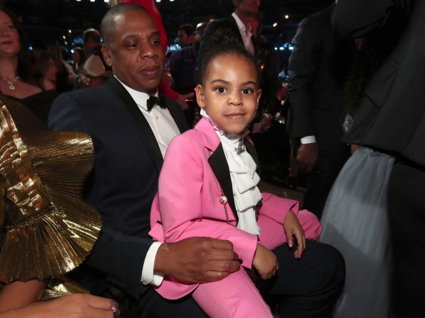 Jay-Z mësoi të notonte vetëm pas lindjes së Blue Ivy!