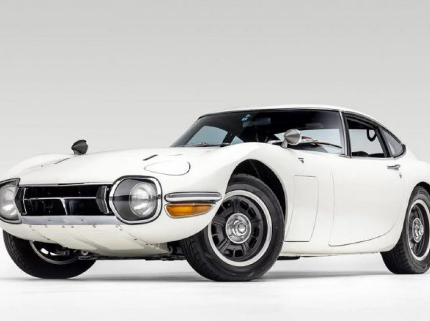 Pavarësisht që u prodhua në vitin 1965, Toyota Coupe 2000GT, ja sa pritet të shitet 