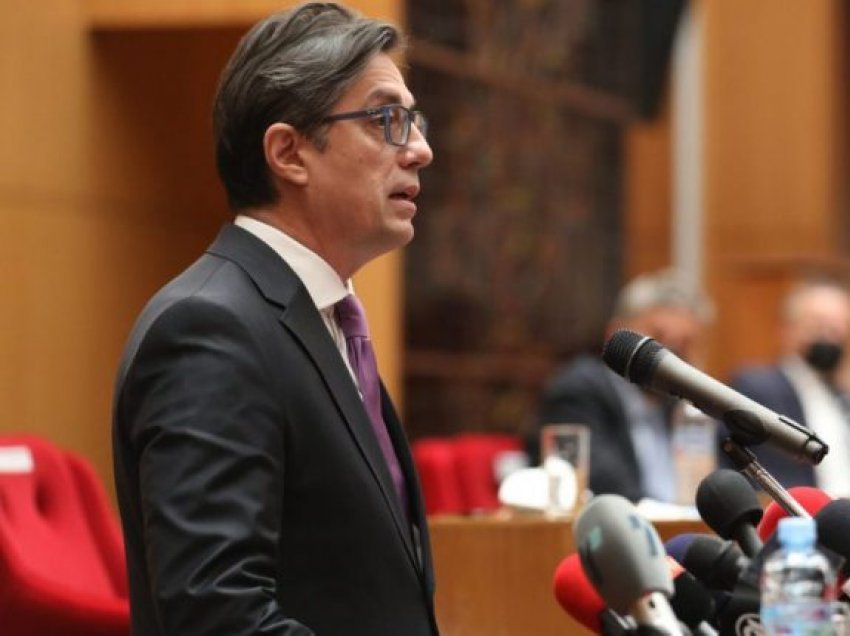 Pendarovski paralajmëron dhënien e mandatit në afat prej 10 ditësh pas dorëzimit