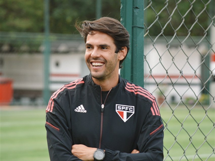 Kaka, trajner?