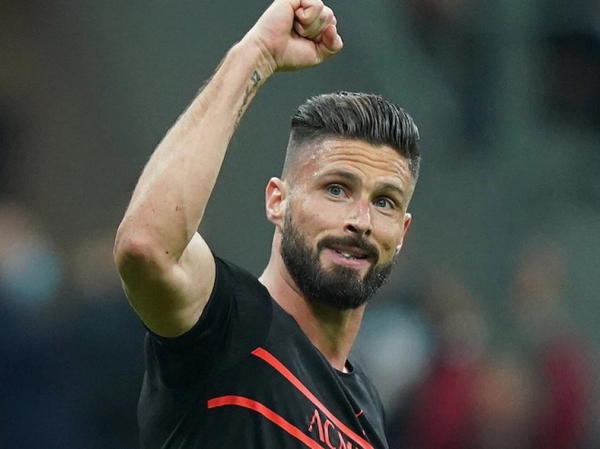 Giroud thumbon dy lojtarë të Francës​​​​​​​