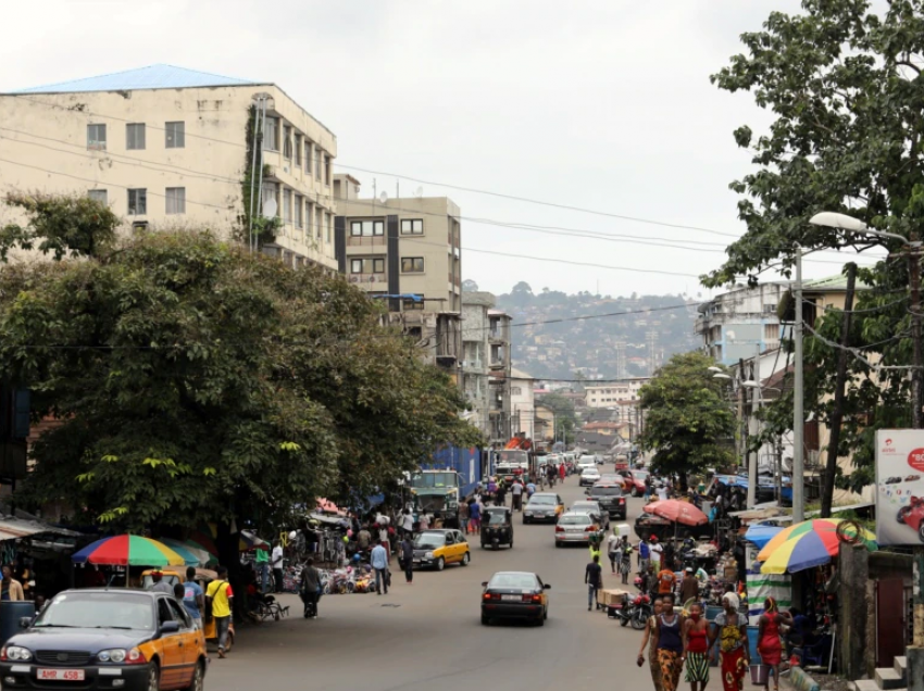 Mbi 80 persona të vdekur nga shpërthimi i një cisterne në Sierra Leone