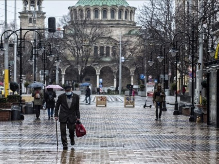 ​Turizmi bullgar nën kërcënimin e COVID-19 dhe çmimeve të energjisë