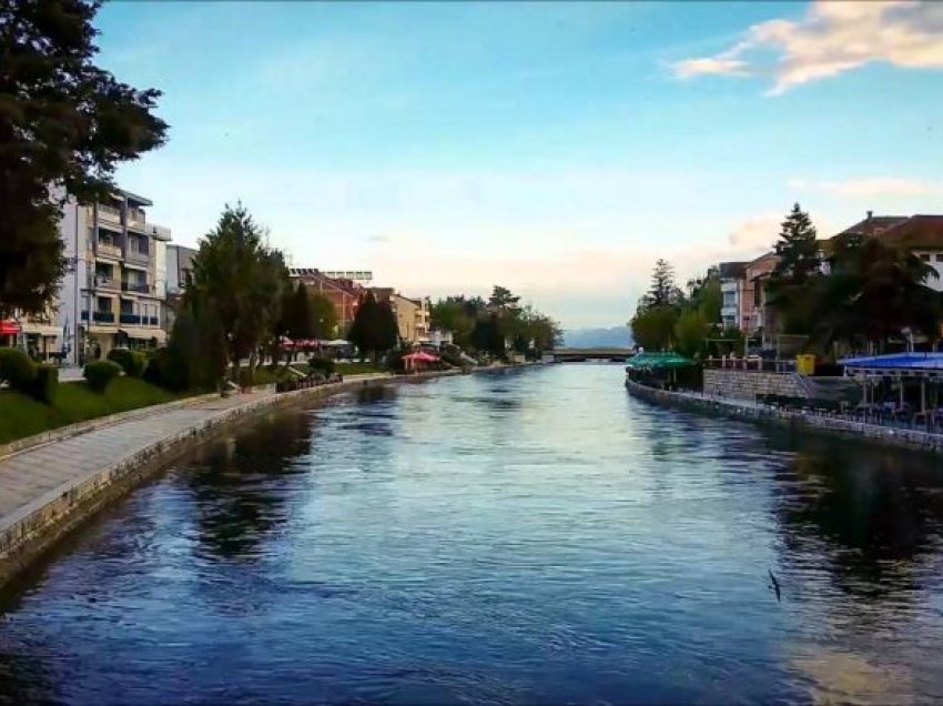 Qytetarët: Struga, qytet i bastoreve