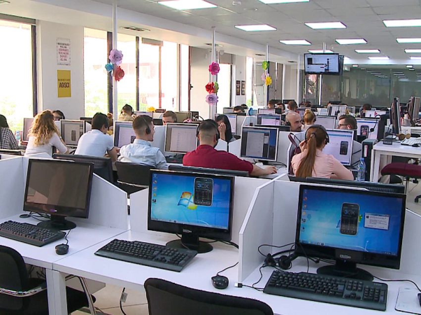 Skemat e mashtrimit me call center/ Shqipëria, “oazi” i mashtrimeve që zhvatin individët