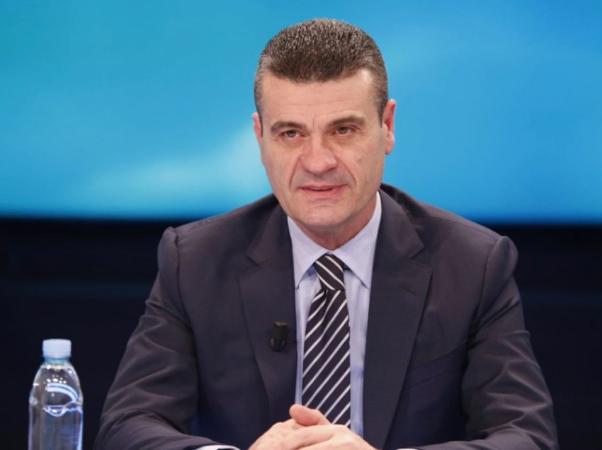 Patozi: PD është ndarë në dy copa të mëdha