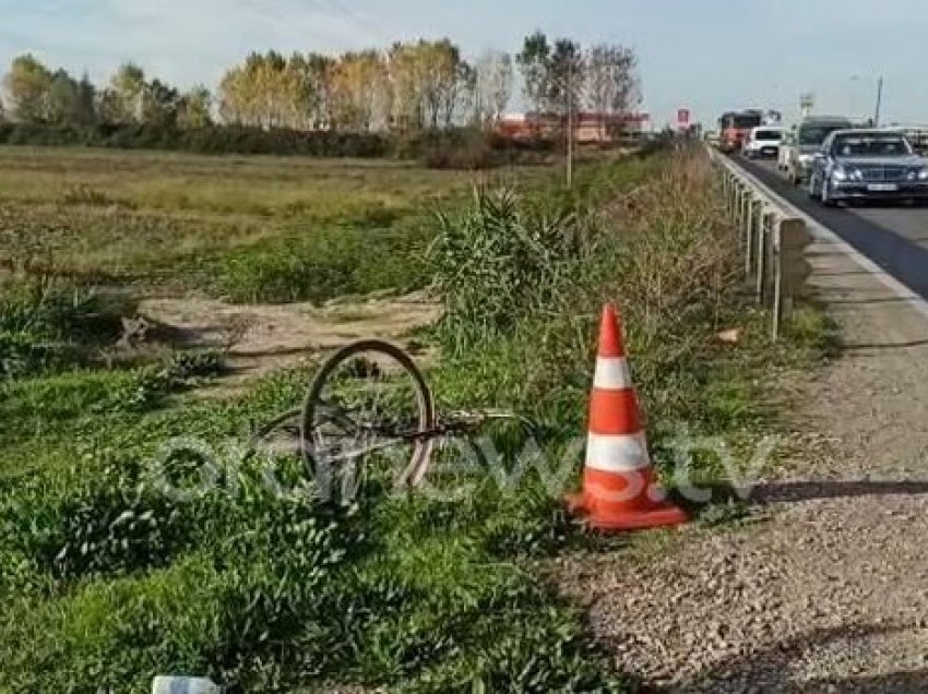 Makina përplas biçikletën në aksin Fushë Krujë-Thumanë, ndërron jetë drejtuesi i biçikletës