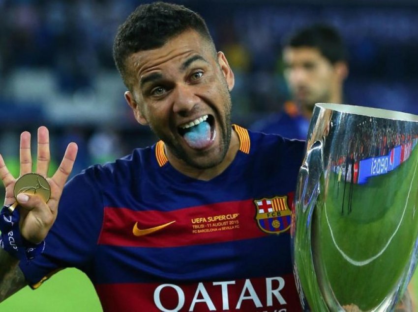 Alves rikthehet te Barcelona?