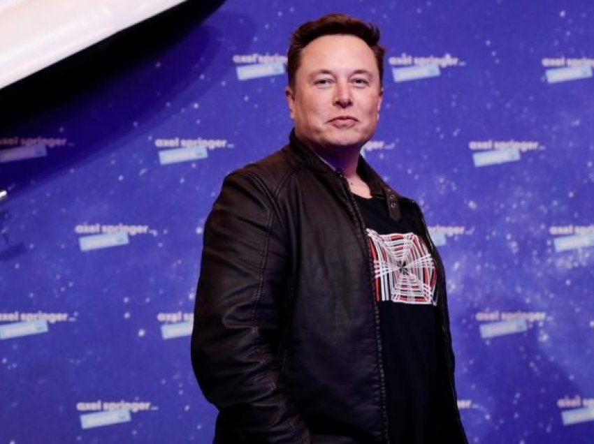 Elon Musk sërish shet aksione të Teslas, kësaj radhe 931 milionë dollarë