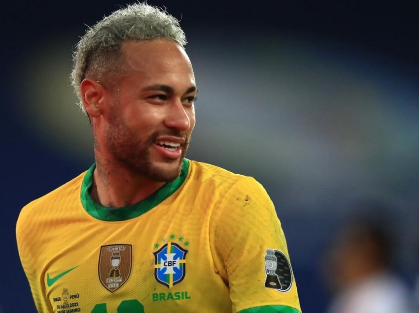 Neymar pëson lëndim muskulor