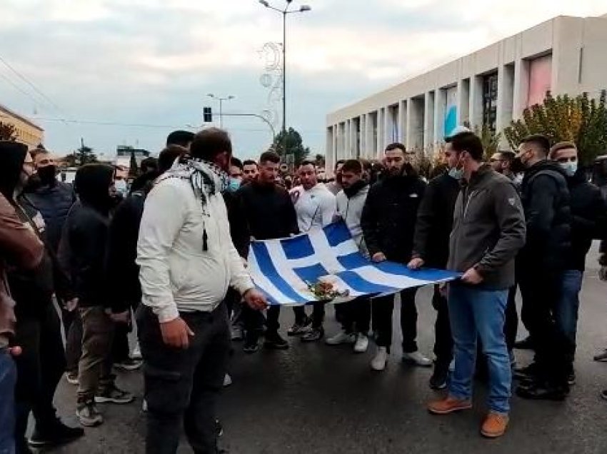 48-vjetori i revoltës studentore në Greqi/ Protesta vijon të jetë e qetë, 6 mijë policë janë në gatishmëri