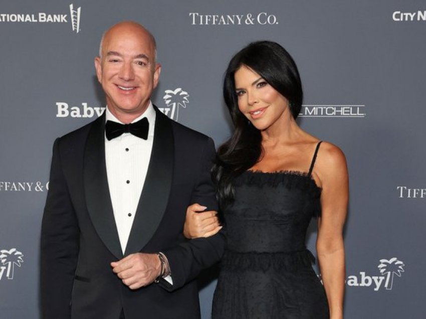 Zhgënjimi i rradhës nga Jeff Bezos – Shuma që dhuroi për bamirësi po konsiderohet e ‘turpshme’