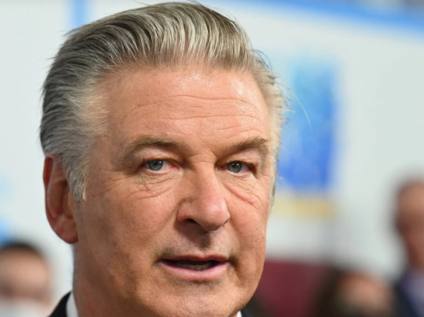 Ngritet padi kundër aktorit Alec Baldwin