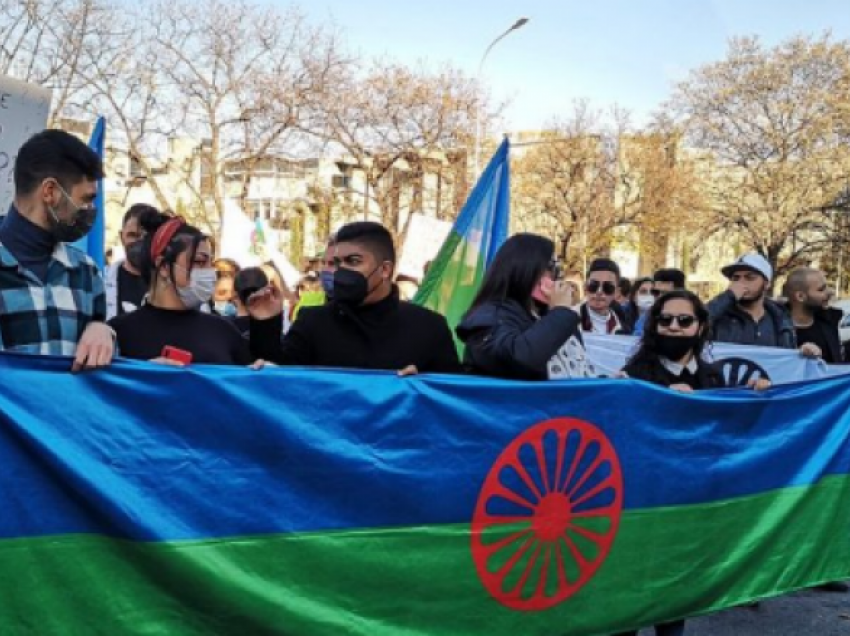 Shoqatat rome të Maqedonisë në protestë kundër brutalitetit policor