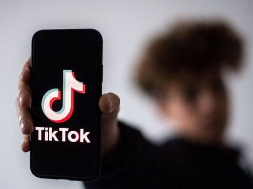 “Blackout” në “Tik Tok” po vret fëmijët, 13-vjeçarit të vetëvarur në Lushnje iu gjet loja në telefon