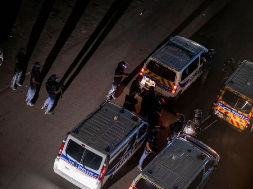 Protestat anti-Covid, Franca dërgon forca policore në Guadalupe