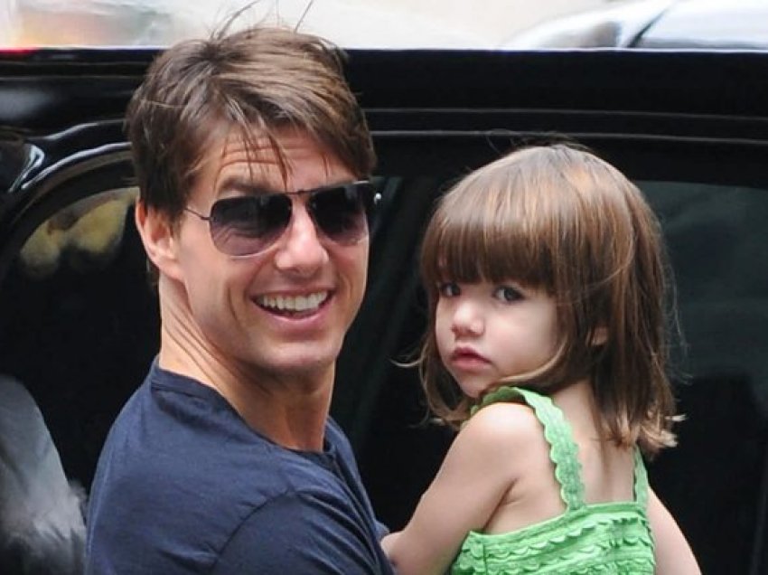 Suri Cruise është rritur