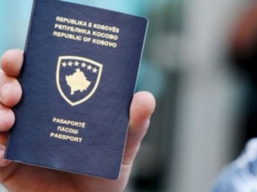 Nuk ka pasaporta e patentë shoferë, shkak mungesa e materialit