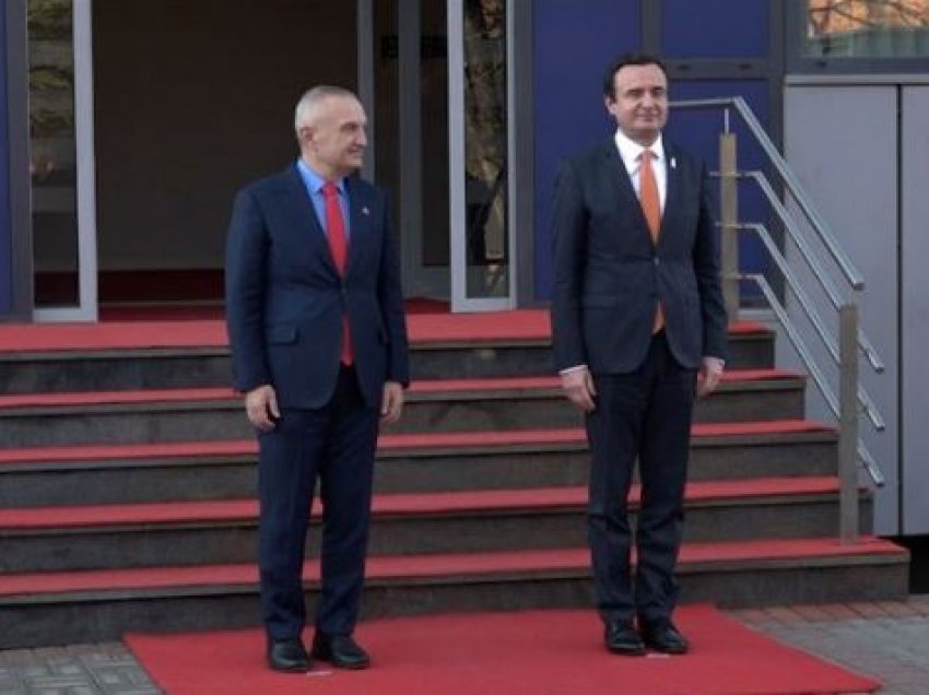 Kryeministri Kurti takohet me Presidentin Meta 