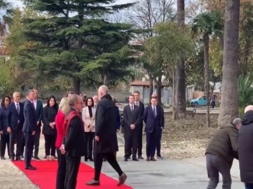 Ceremonia për Pavarësinë, Rama anashkalon Lelin