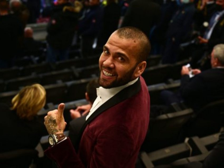 Dani Alves: Do t’ia jepja Topin e Artë Eriksenit