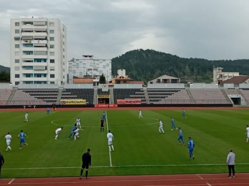 Kukësi-Teuta 2-2/ Barazohet sërish rezultati, në skenë del Sebino Plaku