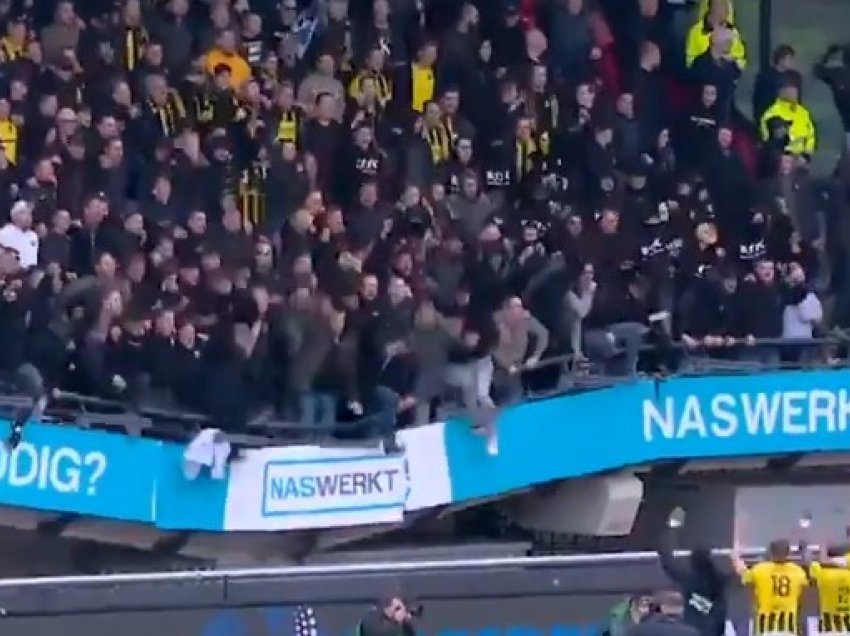 Tifozët shembin tribunën në ndeshjen Nijmegen - Vitesse