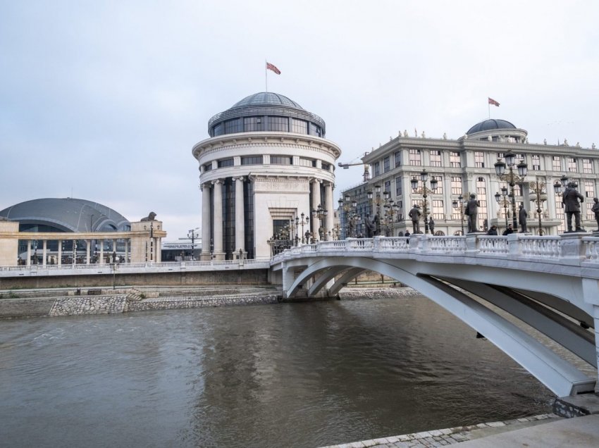 Bashkia e Shkupit: Gjobë prej 88 mijë eurove për hedhjen ilegale të mbeturinave